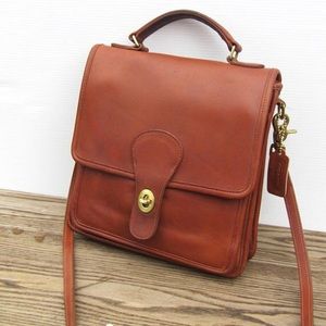Vintage coach station crossbody purse